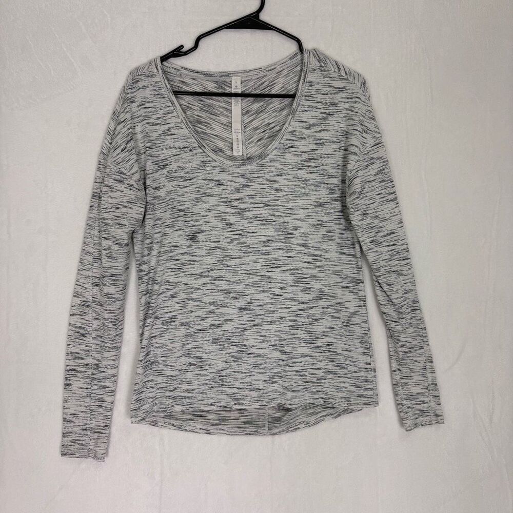 Lululemon Women's Heathered Striped Grey Scoop Neck Workout Long Sleeve Top 6